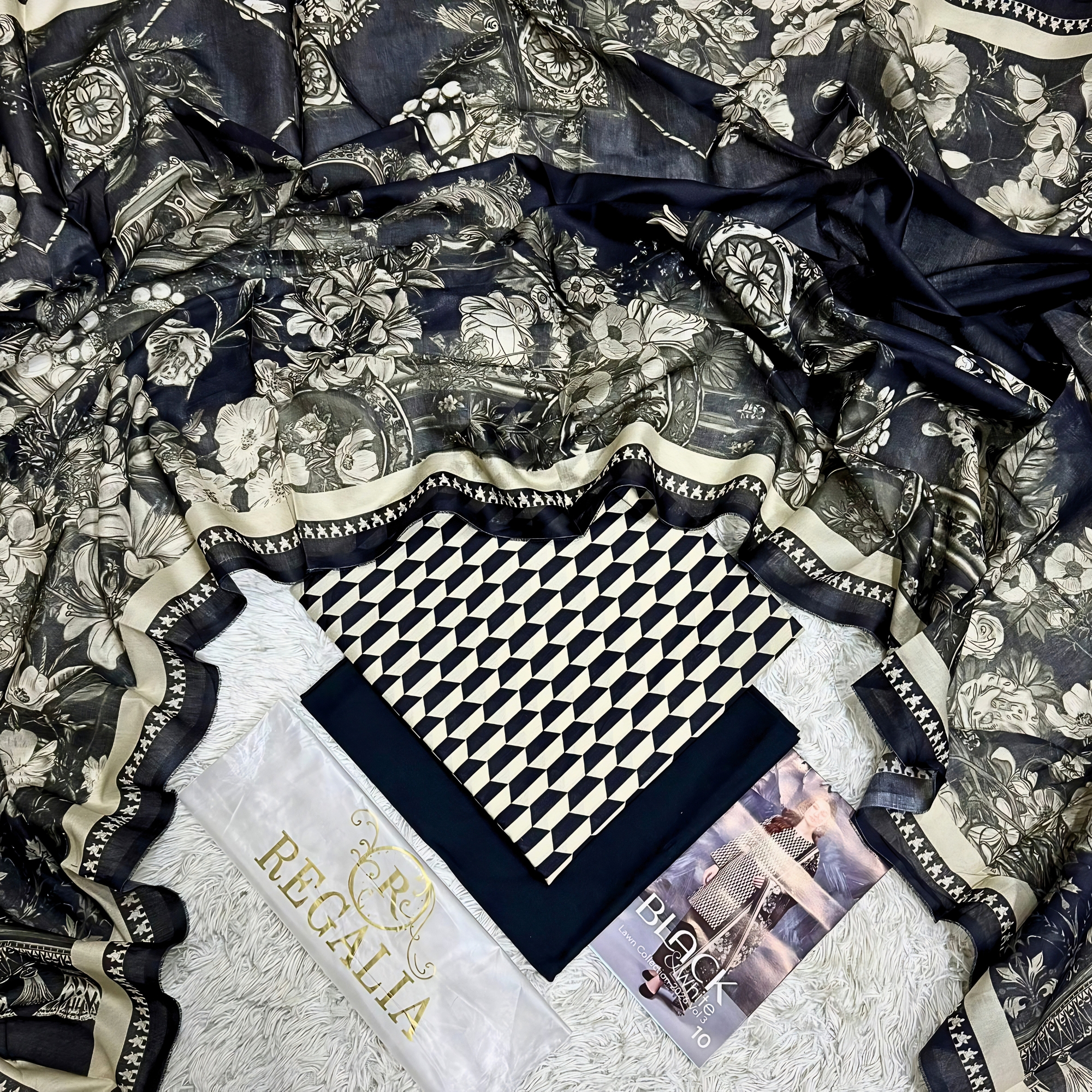 Regalia Black & White Series 2026 – Original Printed Lawn 3PC Suit