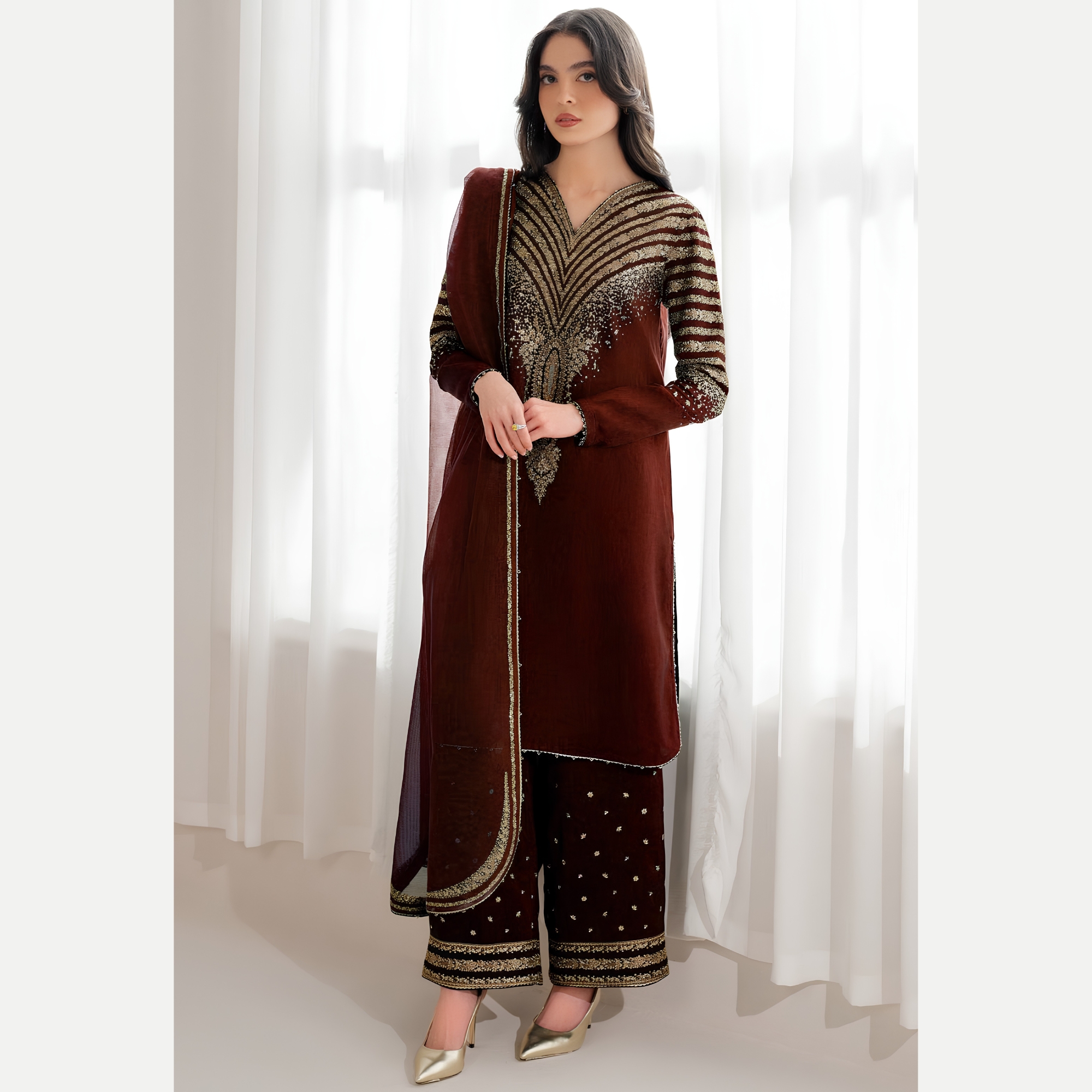 Jazmin Inspired Sequence Embroidered Lawn 3PC Suit