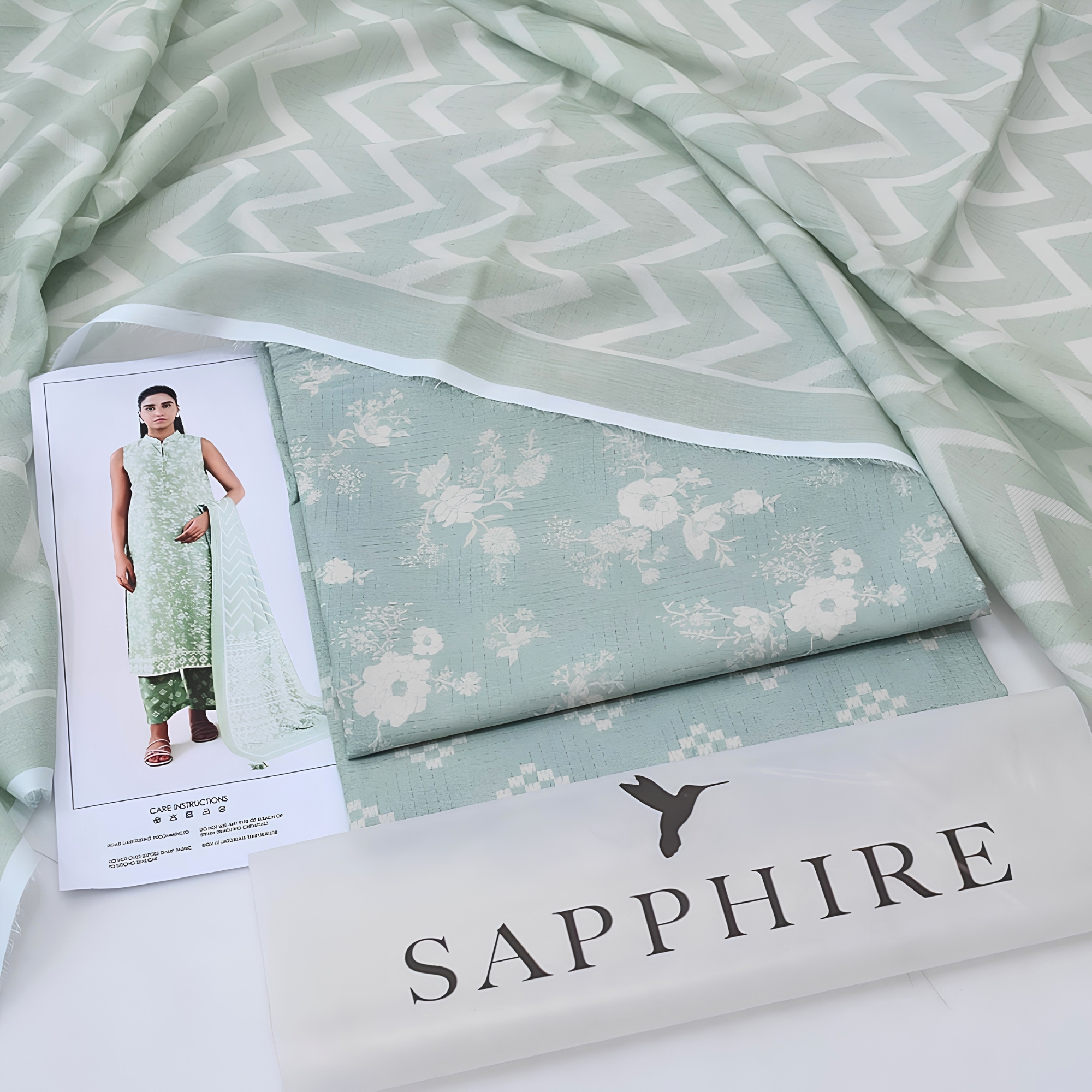 Sapphire Digital Lawn 3 Piece Suit