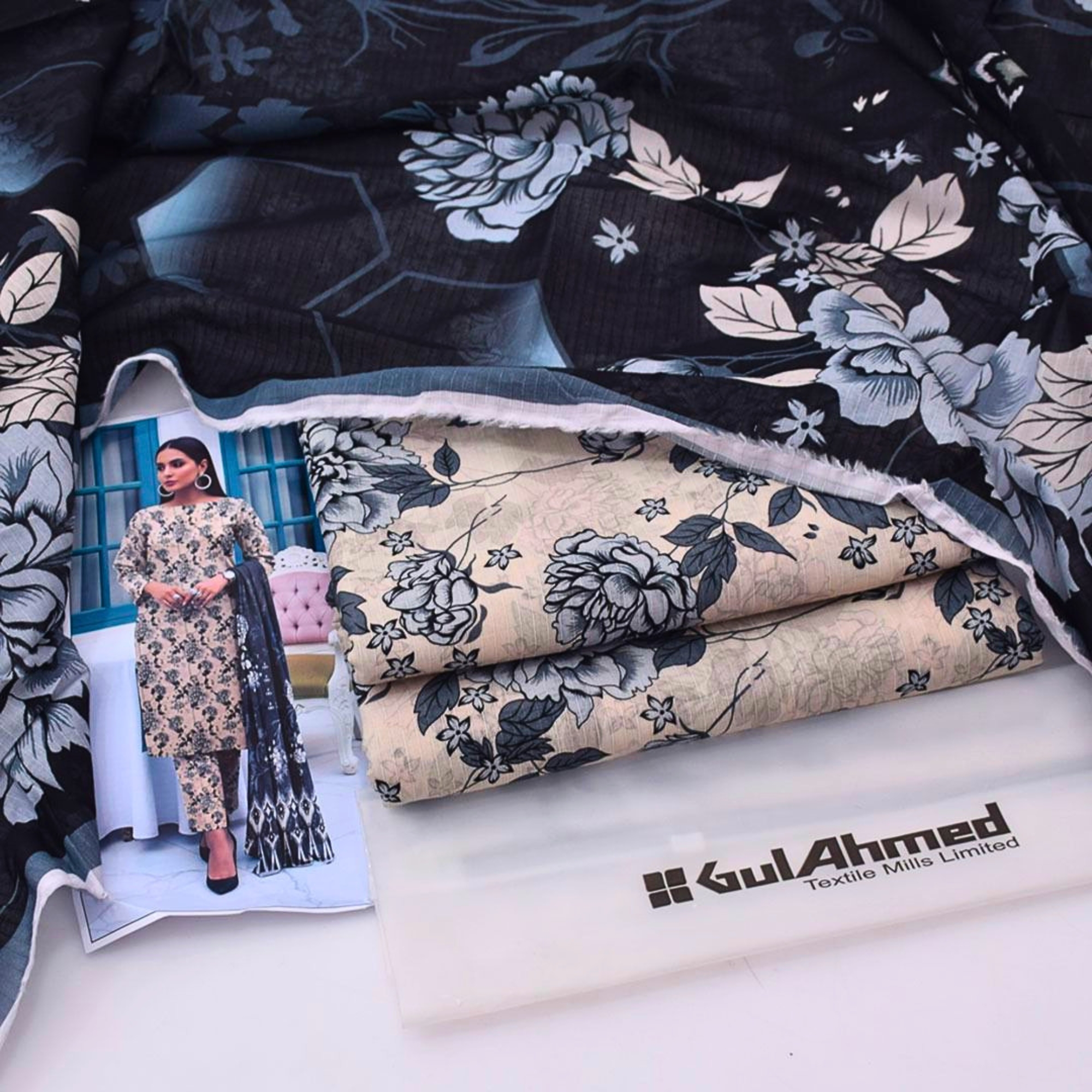 Gul Ahmed Bana Dora Lawn 3 Piece Suit