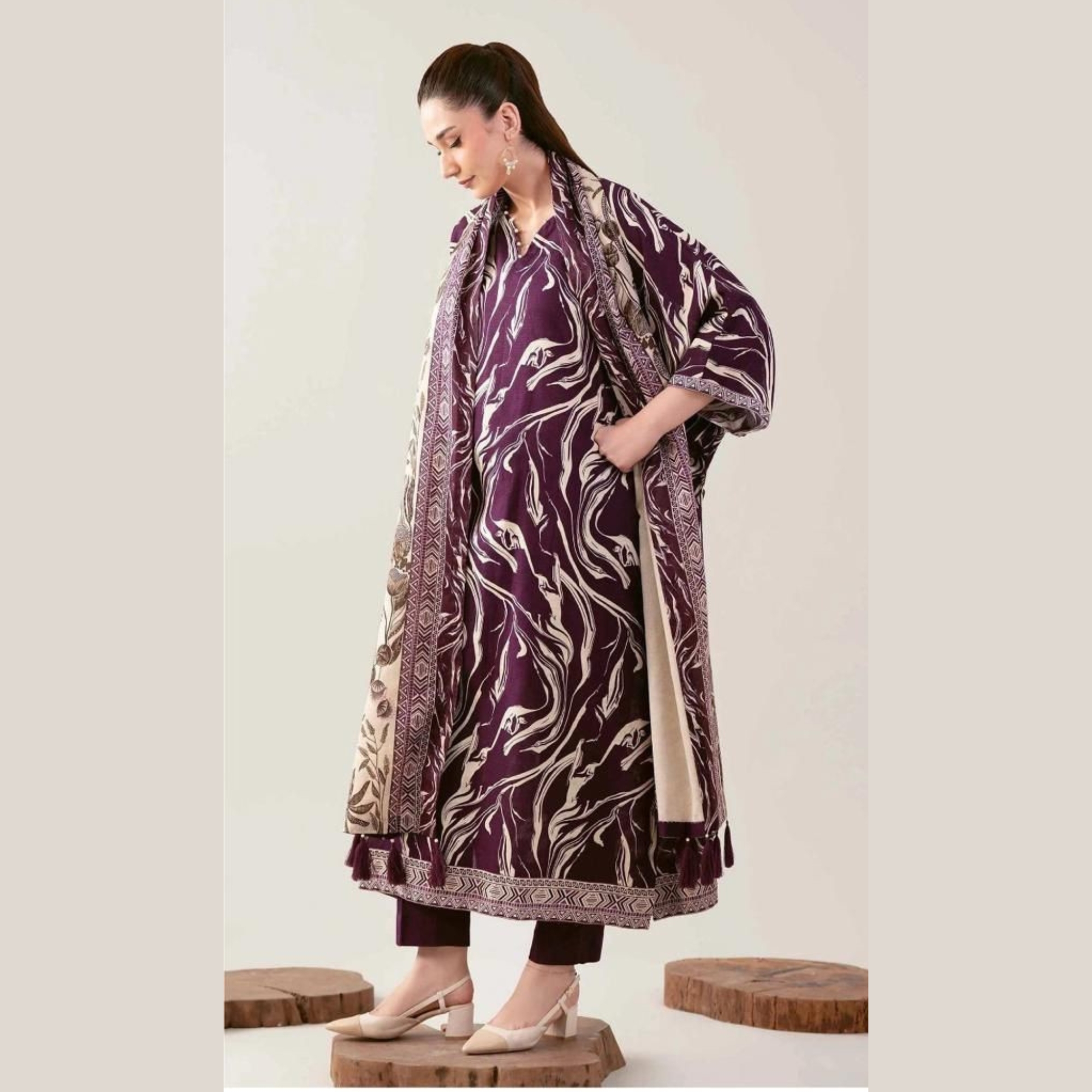 Nishat Printed Tana Dora Lawn 3 Piece Suit