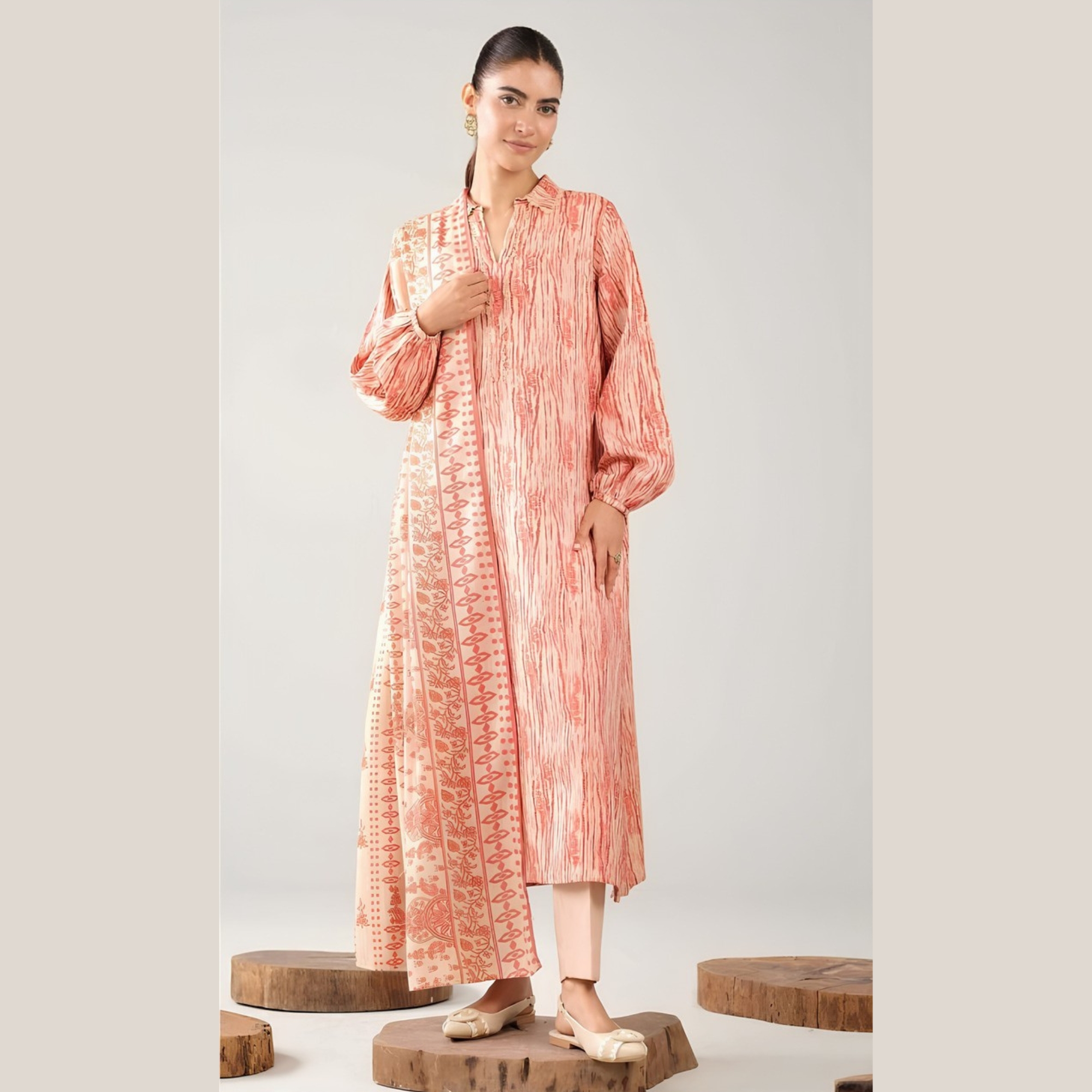 Nishat Printed Tana Dora Lawn 3 Piece Suit